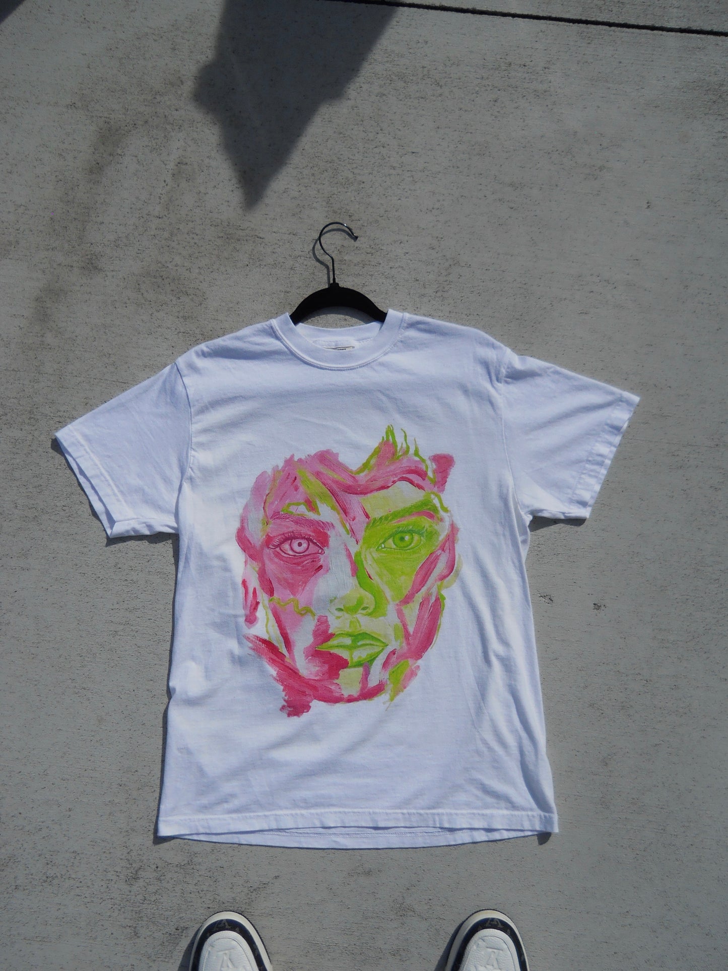 Apple Eye tee